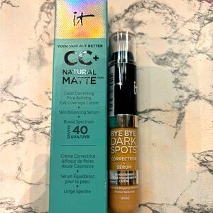 It cosmetics foundation and Concealer!